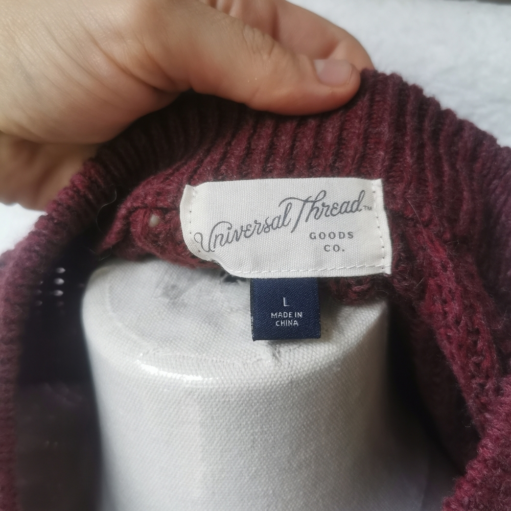 Universal Thread Burgundy Knit Drop Shoulder Bagg… - image 3